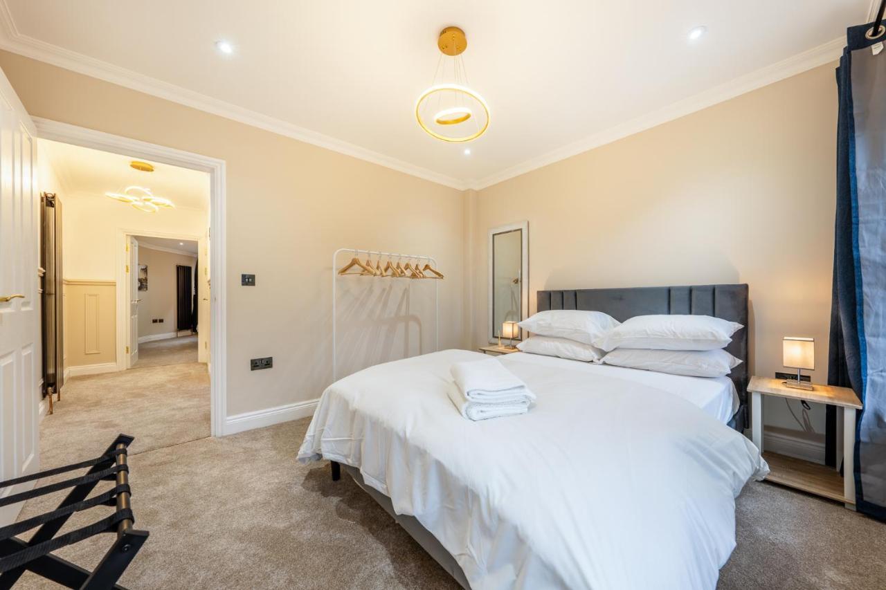 Brand New London Luxury House - Sleeps 8 Βίλα Εξωτερικό φωτογραφία