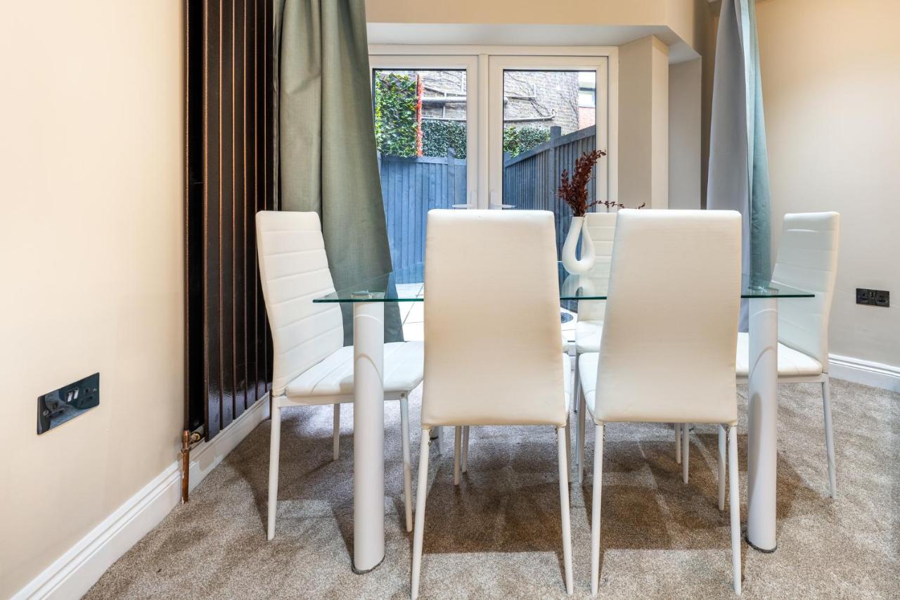 Brand New London Luxury House - Sleeps 8 Βίλα Εξωτερικό φωτογραφία